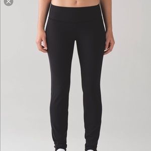 Lululemon Un-tight Tight